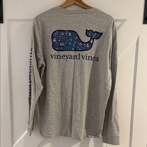 Vineyard Vines Heather Gray Whale Graphic Tee